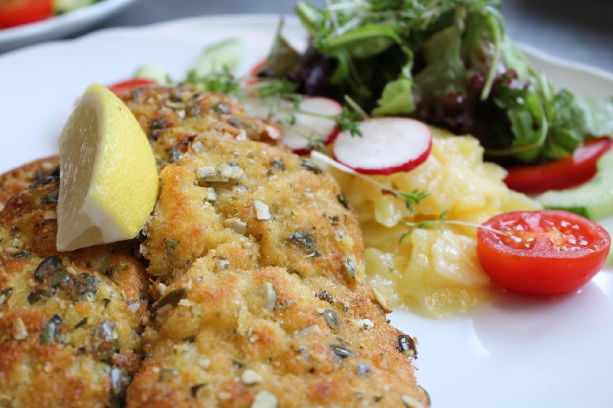 Stetten am Kalten Markt Gasthaus Hotel Zum Kreuz מראה חיצוני תמונה