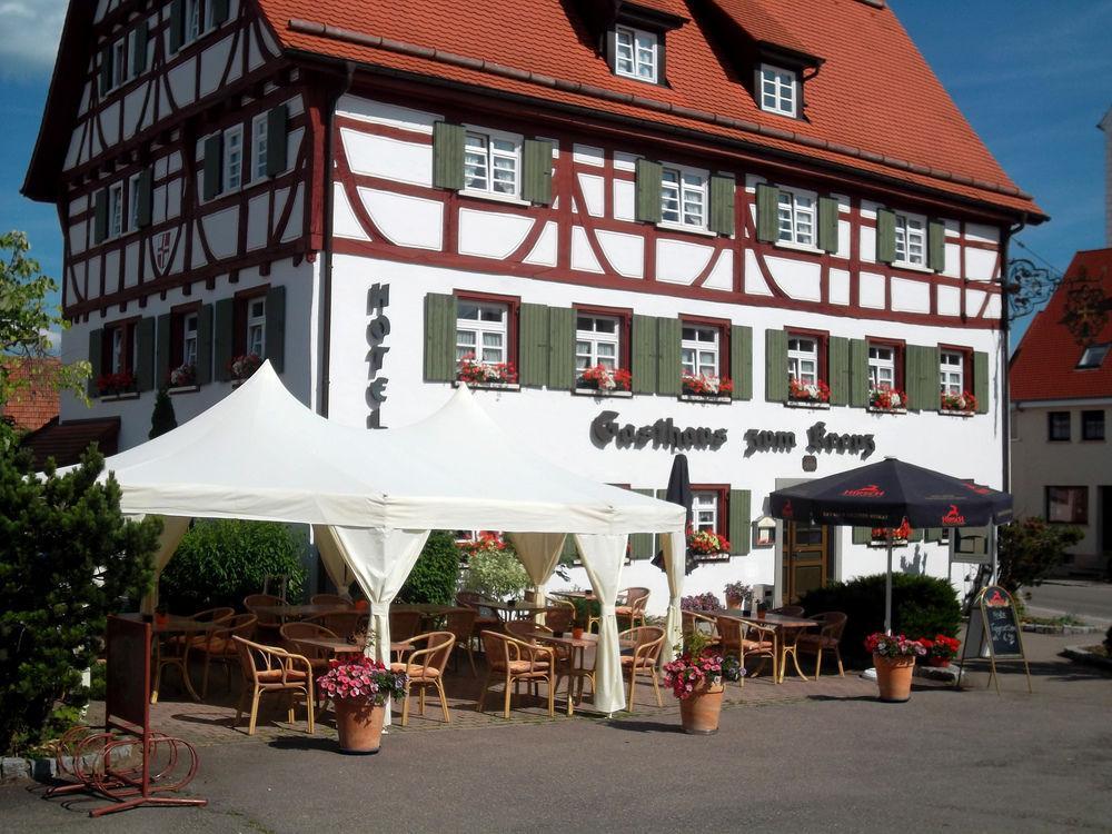 Stetten am Kalten Markt Gasthaus Hotel Zum Kreuz מראה חיצוני תמונה