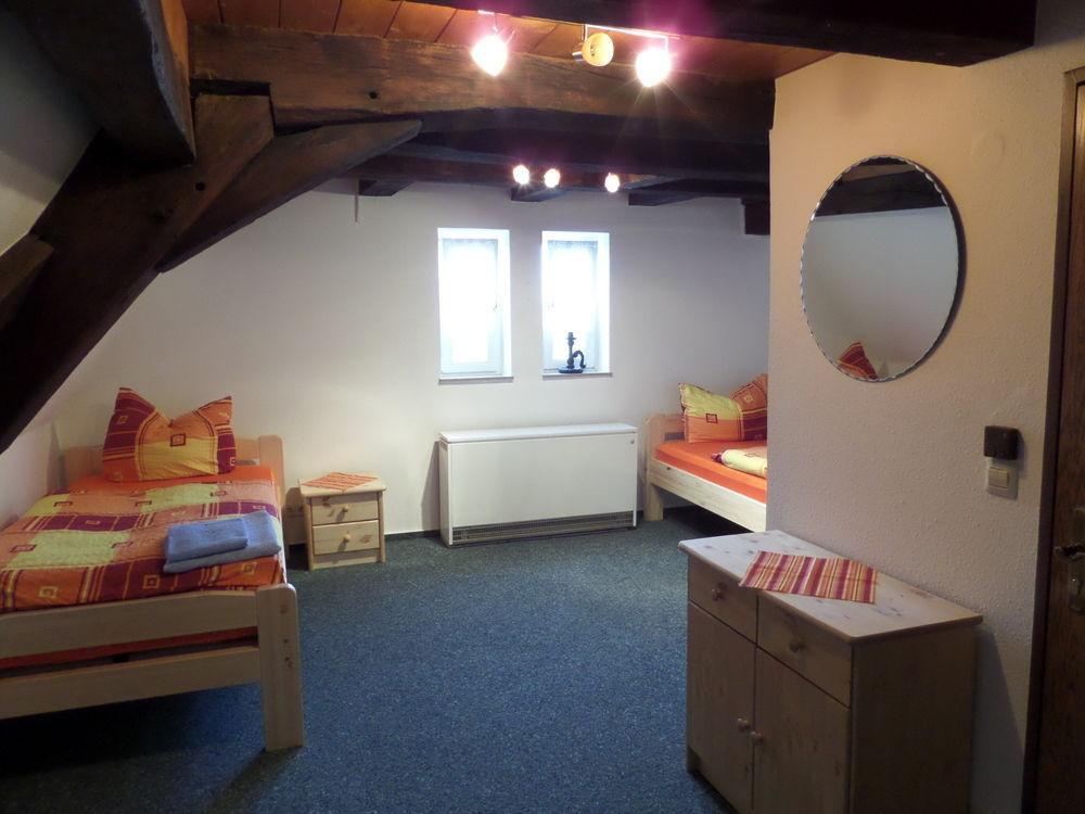 Stetten am Kalten Markt Gasthaus Hotel Zum Kreuz מראה חיצוני תמונה